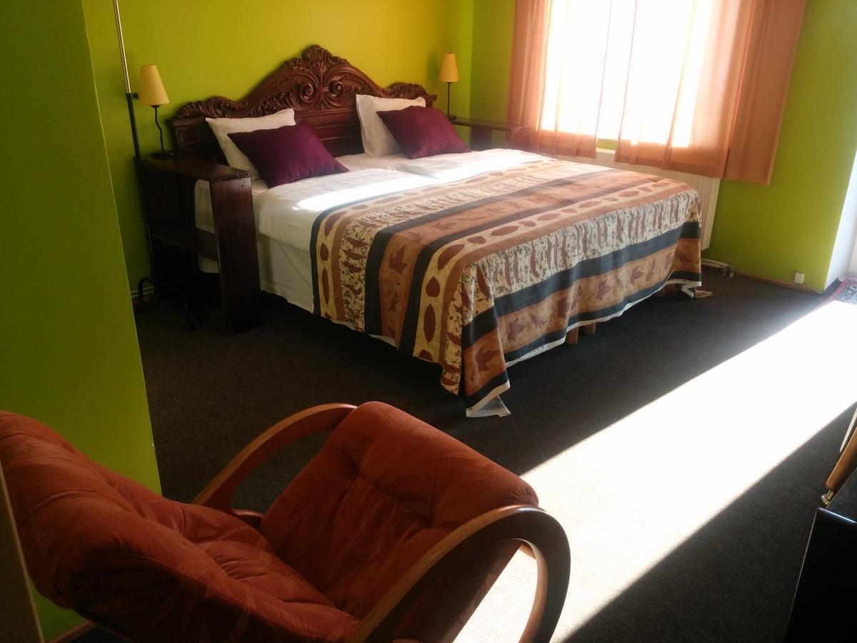 Hotel Getliin Saku Kültér fotó