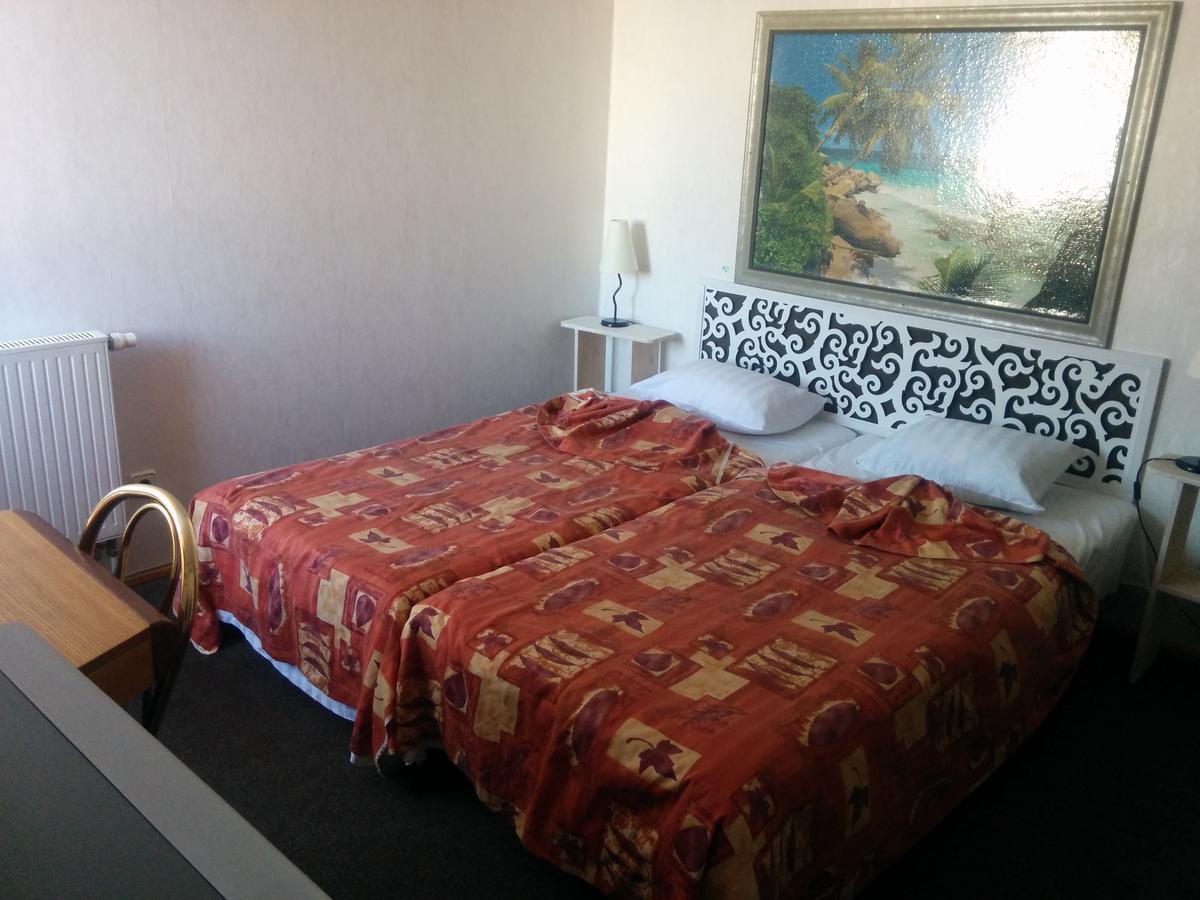 Hotel Getliin Saku Kültér fotó