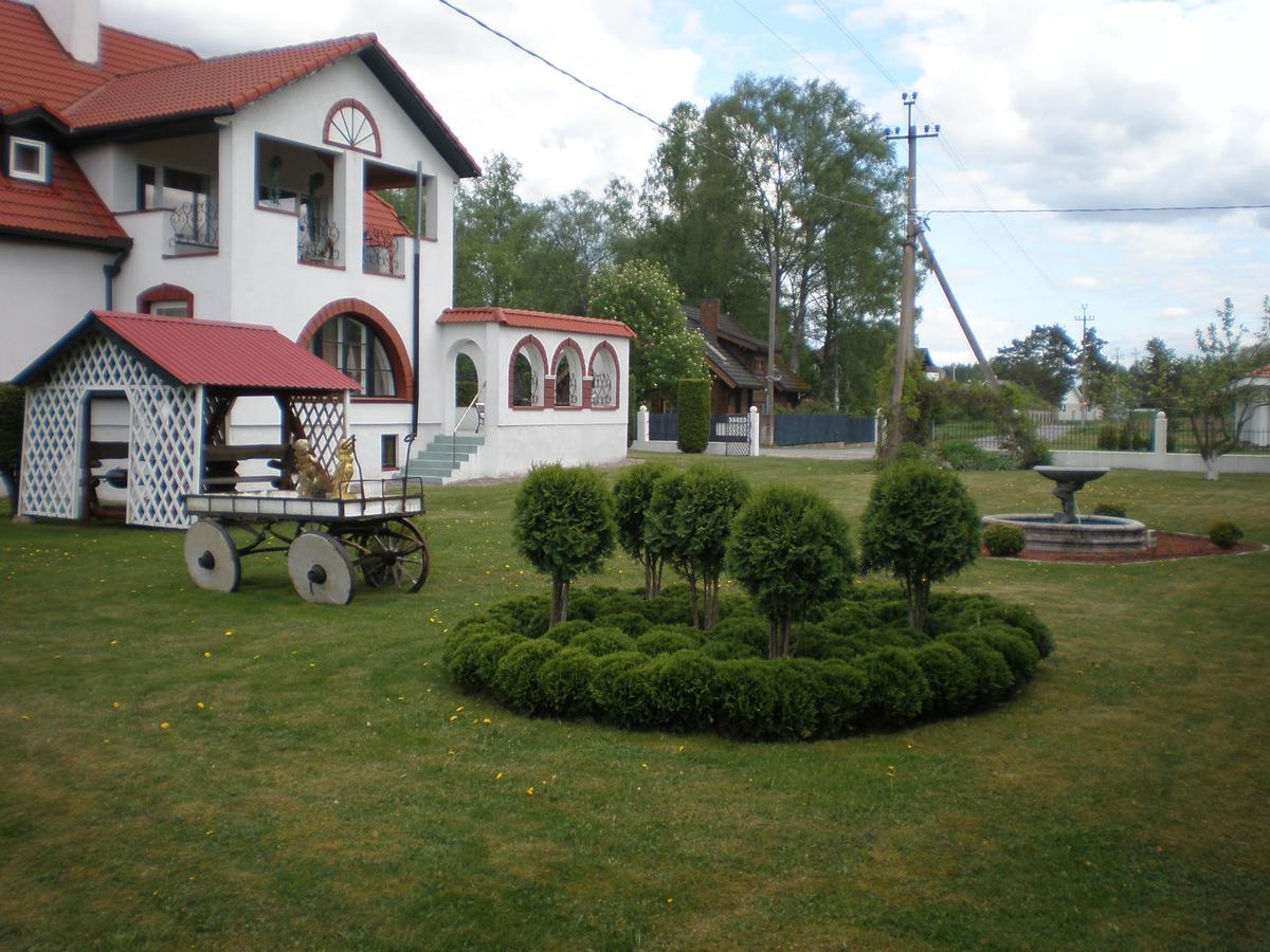 Hotel Getliin Saku Kültér fotó