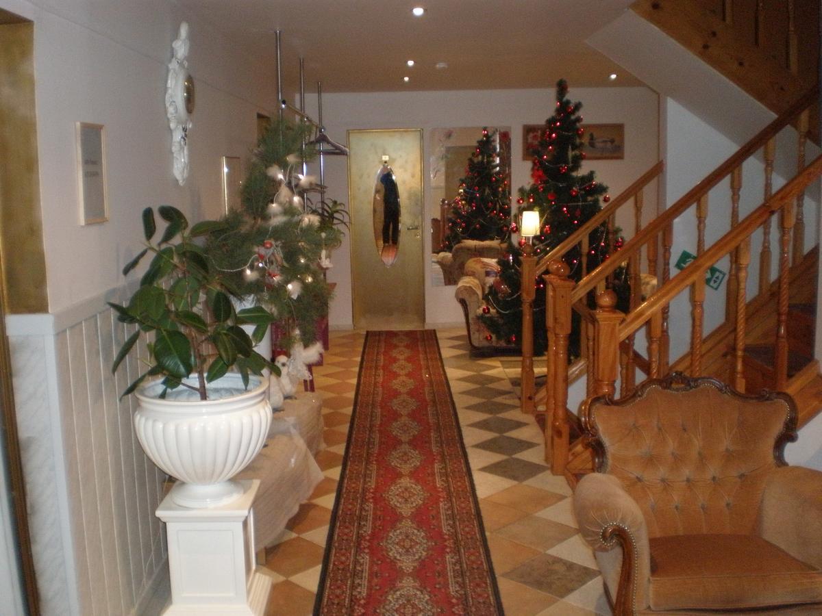 Hotel Getliin Saku Kültér fotó